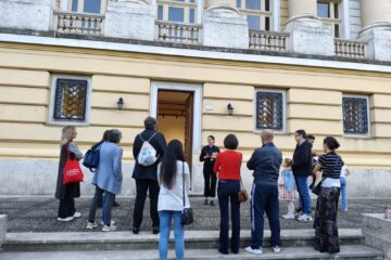 #CulturalExplorersRome #FamilyCulture #KidsCreativeWorkshop #RomeCulturalEvents #InterculturalFamilies #ArtAndTraditions #CreativeLearning
